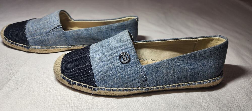 MICHAEL Michael Kors Blue Hastings Denim Espadrilles Slip On Size 6